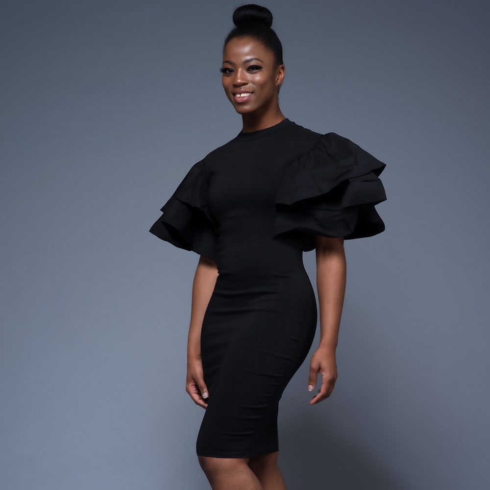 🎉HP🎉BLACK RUFFLED BOUTIQUE STYLE FITTED DRESS - Picture 2 of 3
